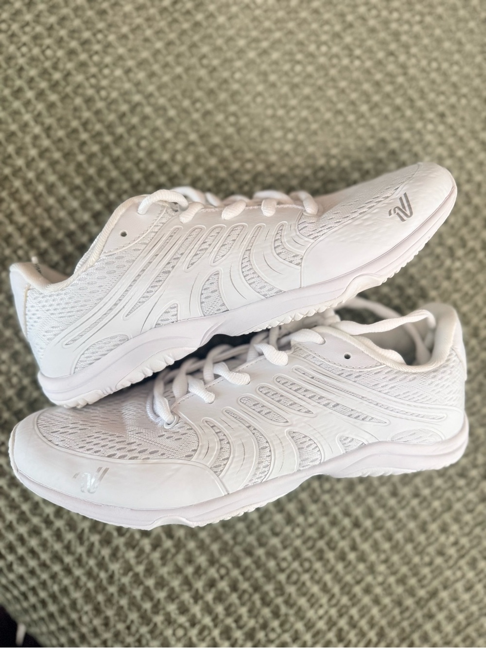 Varsity Rise 2 Cheer Shoes White Leather Sz 8